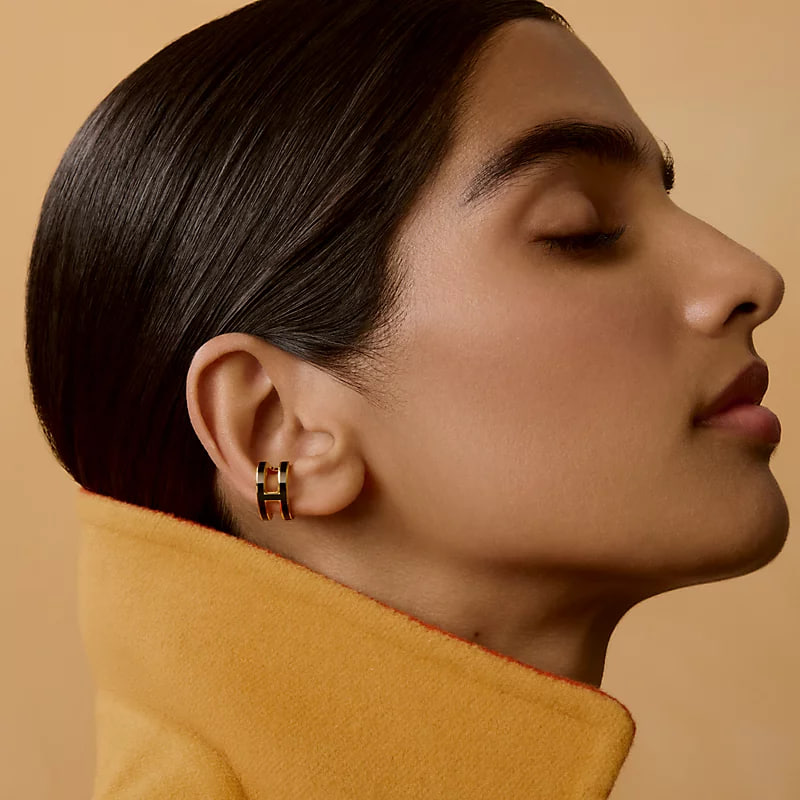 Pop H ear cuff