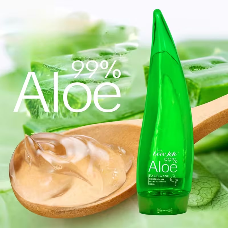 200ml Aloe Vera Face Wash, Deep Cleansing, Gentle Bubble Formula, Moisturizing and, Suitable for All Skin Types.