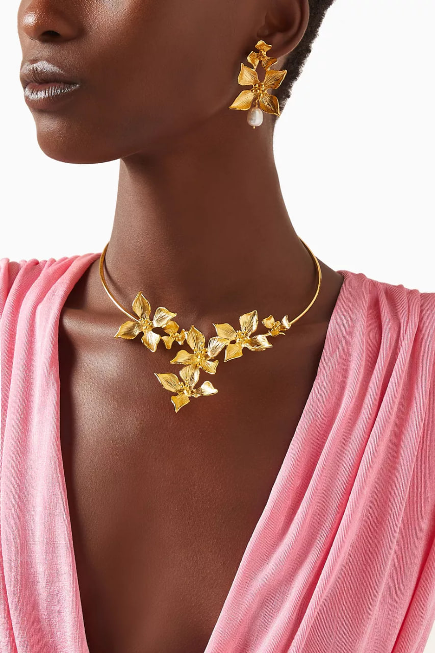 Pearl Blossom Drop Earrings in 24kt Gold-plated Brass