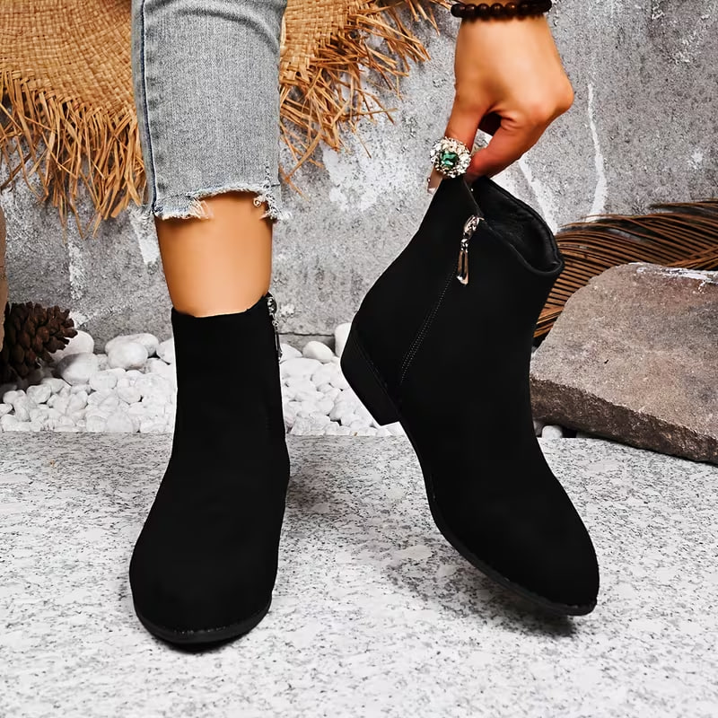 A Pair of Pointed-toe Women's Ankle Boots with Side Zippers