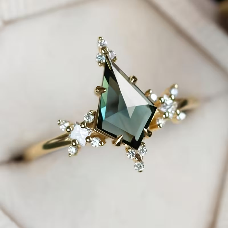 Luxury Green Synthetic Cubic Zirconia Ring