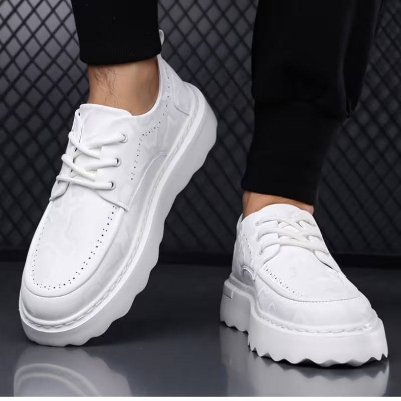 Thick-Soled, Lightweight, High-End Fashionable Casual Sports Shoes